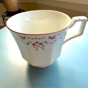 Floral White Teacup with Red / Pink and Green Accents, Vintage